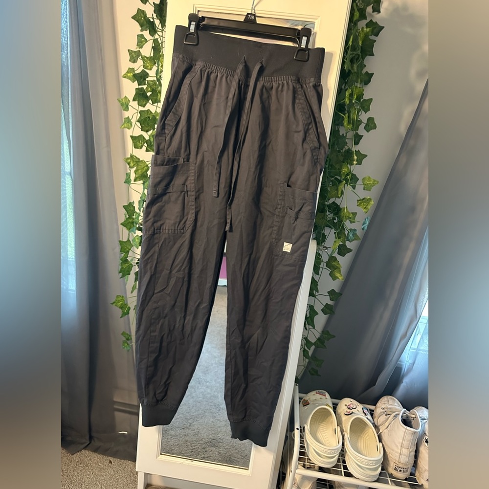 pewter (dark gray) extra extra small petite scrub pants! brand: butter-soft